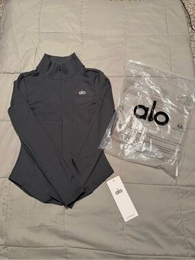 ALO Yoga Black Long Sleeve Zip up Neck Top